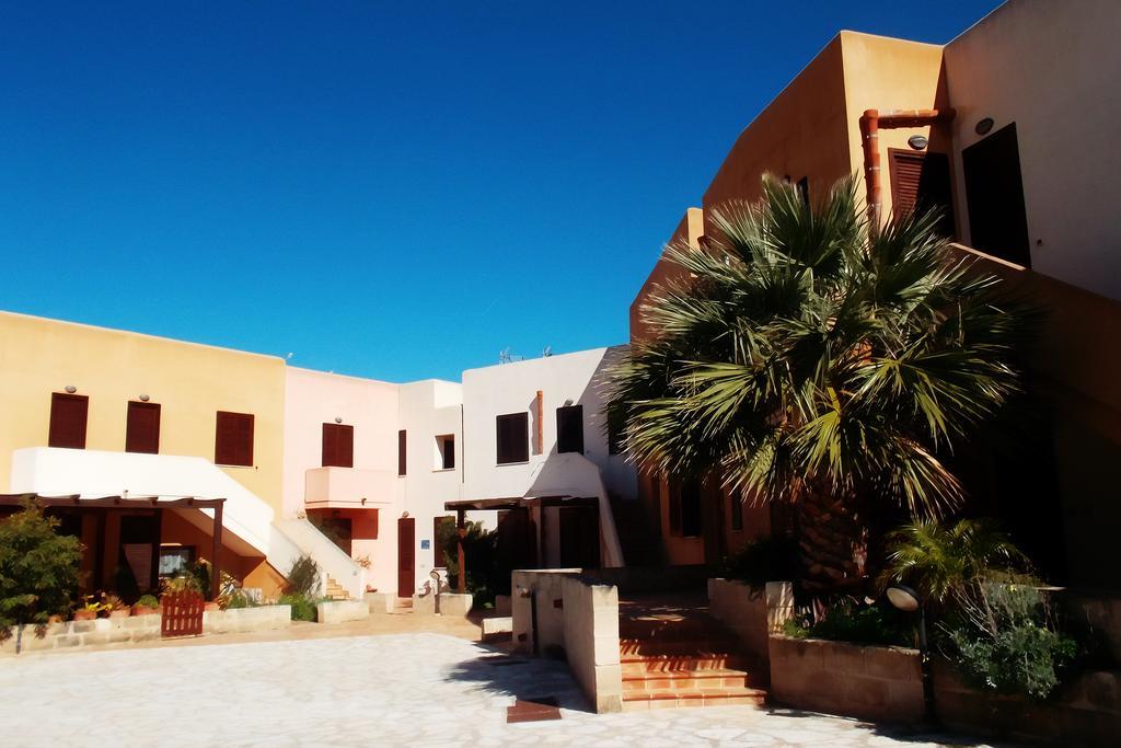 Casa Vacanze Di Anna E Selene Villa Favignana Exterior photo